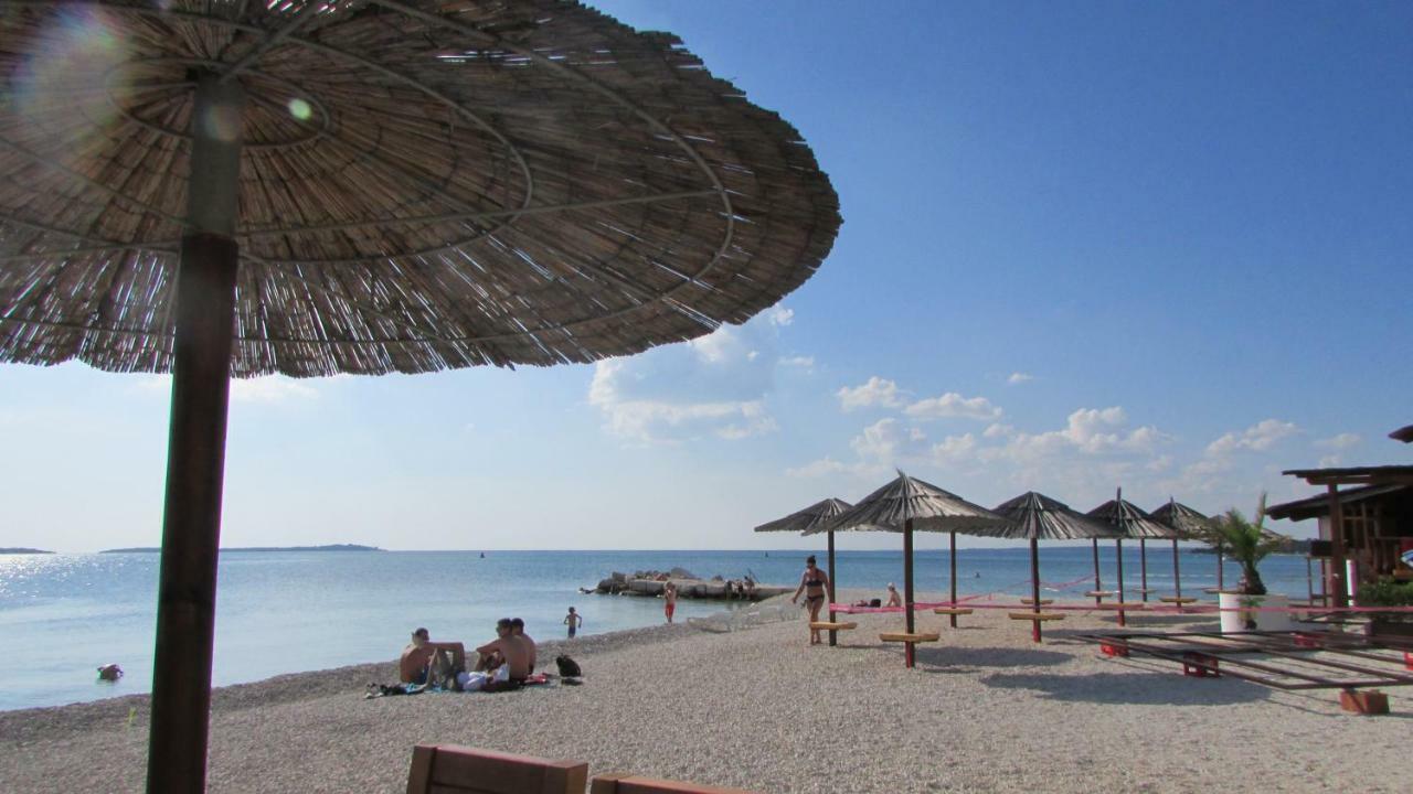 Apartmani Petunia Fažana Екстериор снимка
