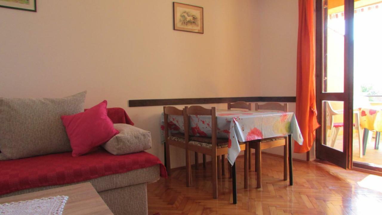 Apartmani Petunia Fažana Екстериор снимка